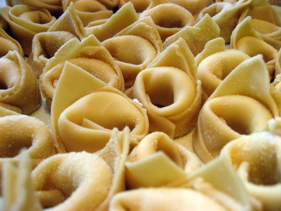 Tortellinis, før de koges